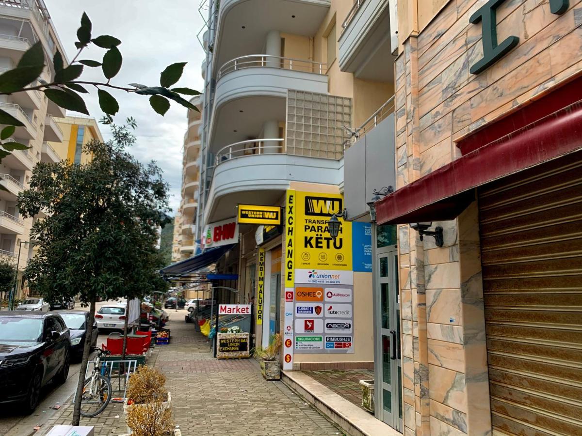 Tony Apartment Vlorë Exteriör bild
