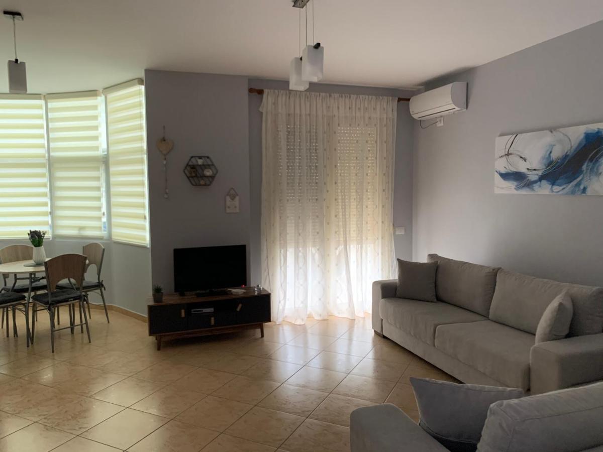 Tony Apartment Vlorë Exteriör bild