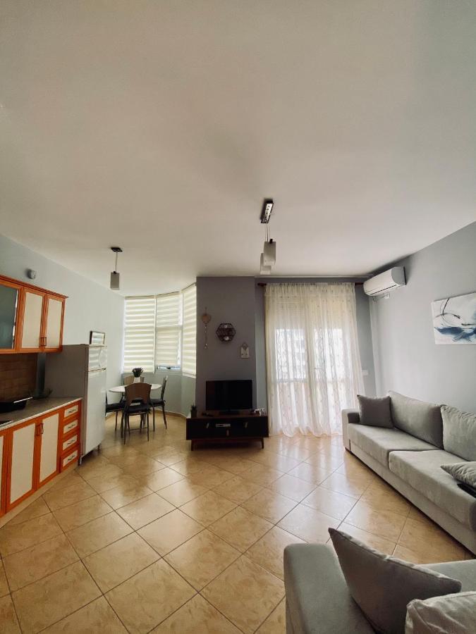 Tony Apartment Vlorë Exteriör bild