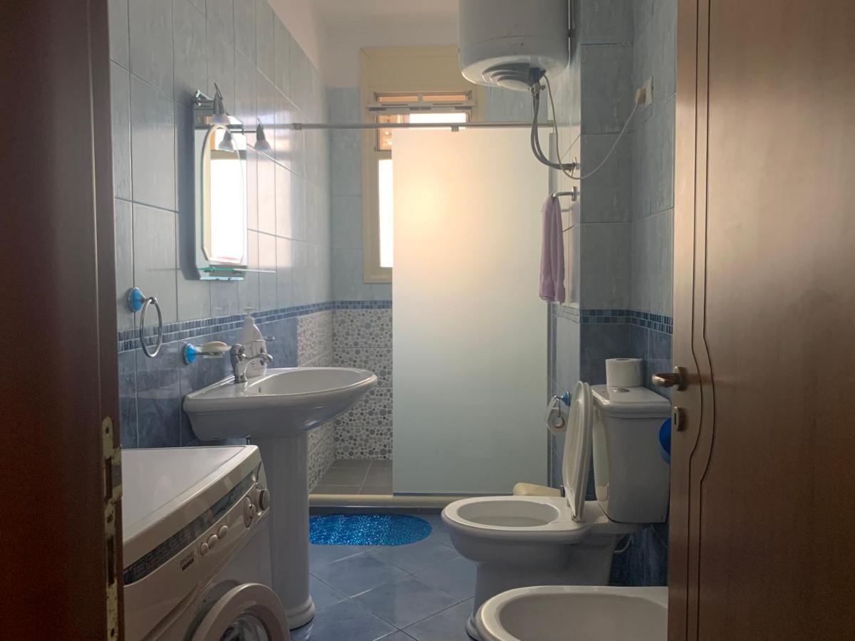 Tony Apartment Vlorë Exteriör bild